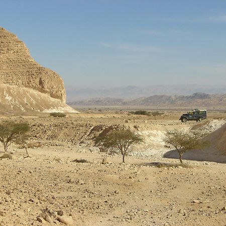 Desert Routes Inn Shvilim Ba Midbar Hazeva ภายนอก รูปภาพ