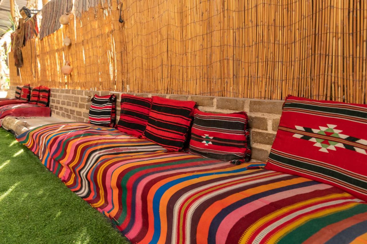 Desert Routes Inn Shvilim Ba Midbar Hazeva ภายนอก รูปภาพ