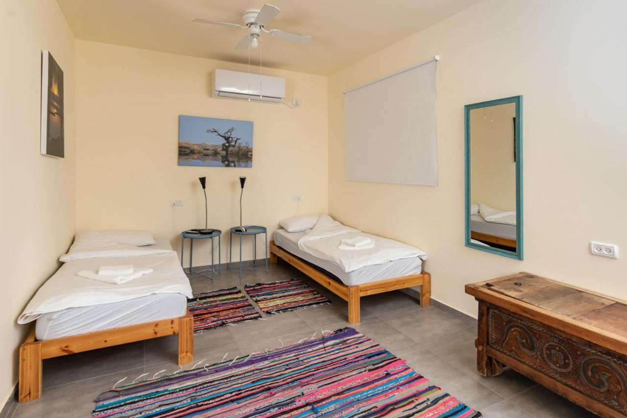 Desert Routes Inn Shvilim Ba Midbar Hazeva ภายนอก รูปภาพ